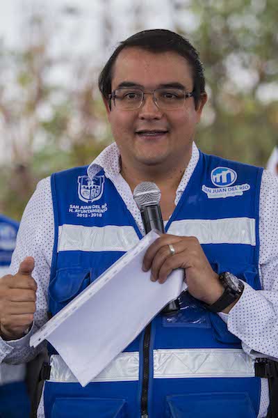 Memo Vega da banderazo de inicio a rehabilitación de Blvd Alfonso Patiño 1 Memo Vega da banderazo de inicio a rehabilitación de Blvd Alfonso Patiño 1