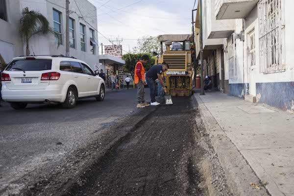 Inicia Memo Vega obra en calle Corregidora 1 Inicia Memo Vega obra en calle Corregidora 1