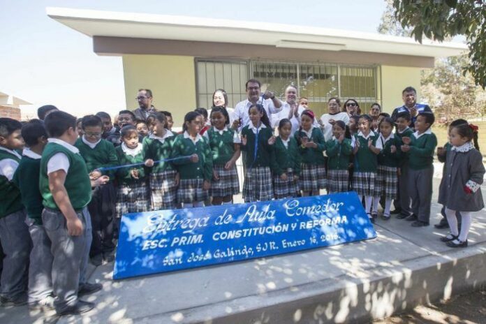 Entrega_aula_cocina_Primaria_Constitución_San_José_Galindo_Ene_16_MCH_178