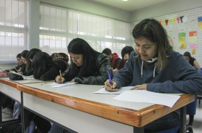 2.-Es la única Licenciatura en Enfermería a nivel estatal que cuenta con este reconocimiento (1)