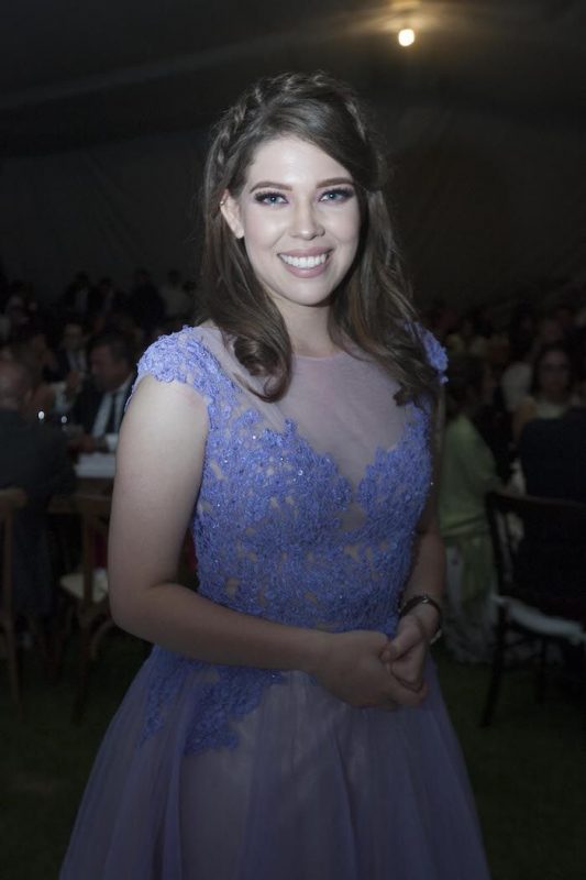 Alcalde Pacheli Demeneghi presenta a Alejandra I reina de la feria 1