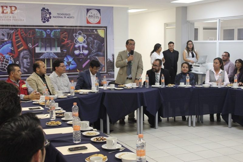 Egresados Águila mejoran nivel de colocación laboral: ITSJR 1 Egresados Águila mejoran nivel de colocación laboral: ITSJR