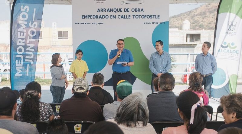 Impulsa Memo Vega urbanización en Vista Hermosa