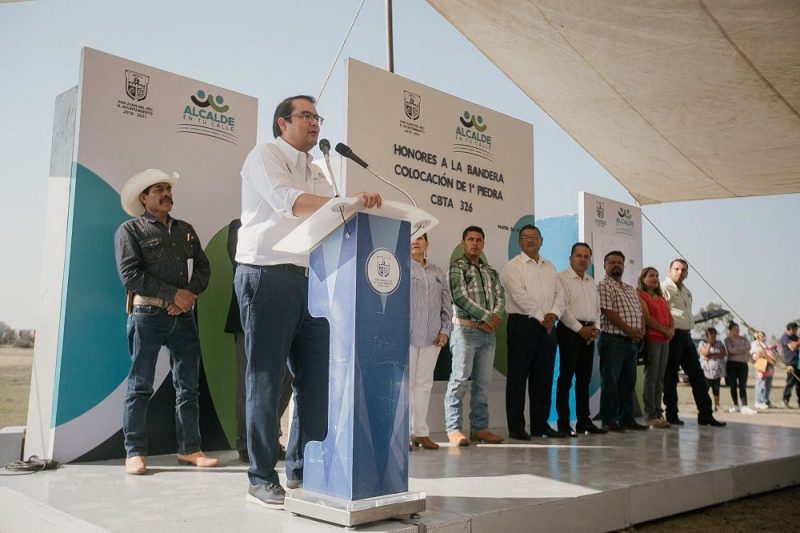 Inician construcción de Bachillerato en Cazadero SJR