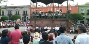 La Banda de Música del Estado festeja a los papás queretanos 1 La Banda de Música del Estado festeja a los papás queretanos 1
