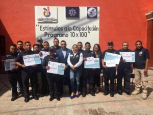 Reconocen a elementos de Seguridad Pública y Tránsito Municipal de Pedro Escobedo 1