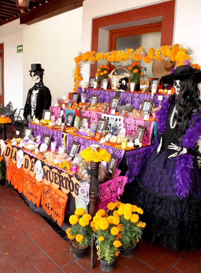 Erigen Altar de Muertos a expresidentes del Pueblo Mágico de Tequisquiapan 1 Erigen Altar de Muertos a expresidentes del Pueblo Mágico de Tequisquiapan