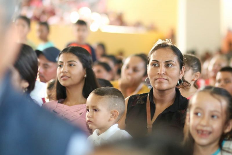 Inician Posadas Navideñas DIF Estatal por la sierra queretana Inician Posadas Navideñas DIF Estatal por la sierra queretana