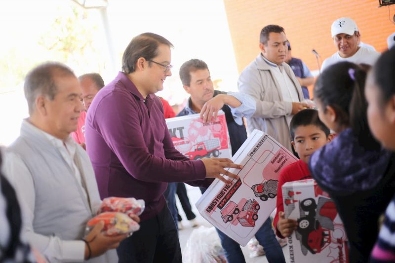 Memo Vega lleva beneficios a Santa Rosa Xajay Memo Vega lleva beneficios a Santa Rosa Xajay