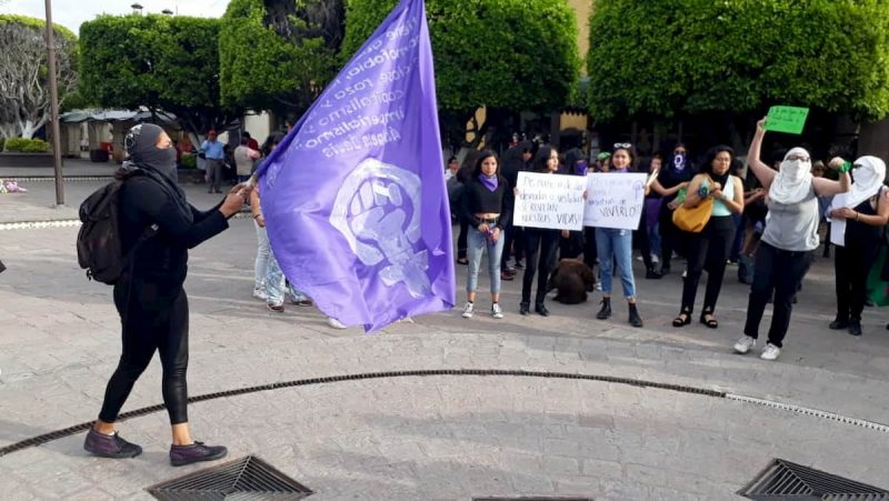Con marcha por 8M mujeres piden alto a la violencia en San Juan del Río 1 Con marcha por 8M mujeres piden alto a la violencia en San Juan del Río