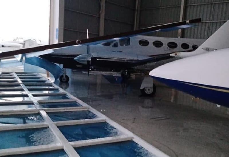 Granizada dejó daños en aeronaves y aeropuerto de Querétaro 9 Granizada dejó daños en aeronaves y aeropuerto de Querétaro