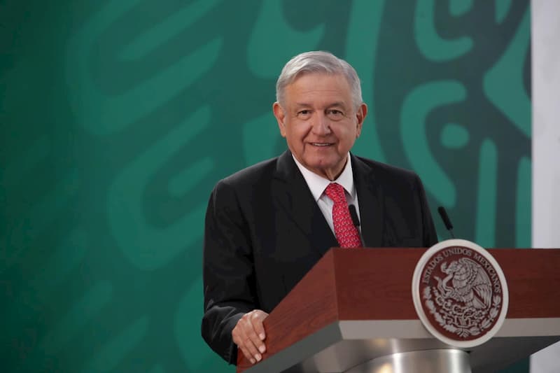 AMLO reafirma en Querétaro compromiso de consolidar sistema democrático 1 AMLO reafirma en Querétaro compromiso de consolidar sistema democrático 1