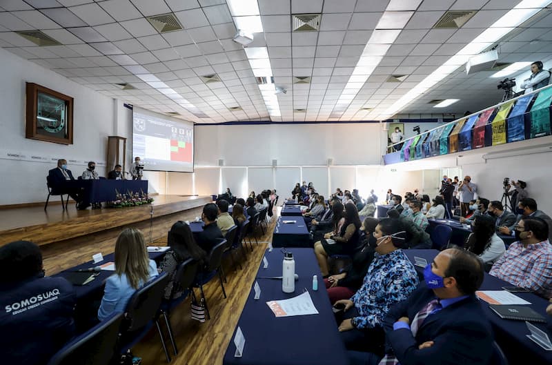 Dra. Teresa García Gasca recibió constancia como Rectora Electa de la UAQ