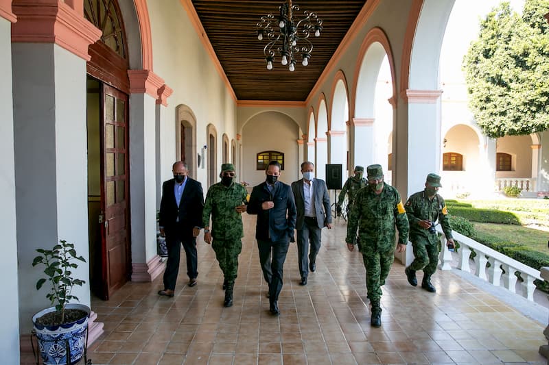 Se trabaja de manera coordinada, se respeta a las instituciones y se honra al Ejército: Francisco Domínguez 1 Se trabaja de manera coordinada, se respeta a las instituciones y se honra al Ejército: Francisco Domínguez