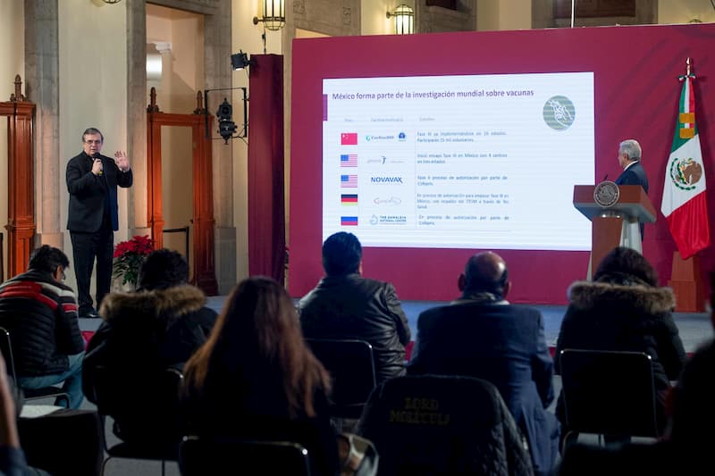 Presenta AMLO Política Nacional de Vacunación contra COVID-19