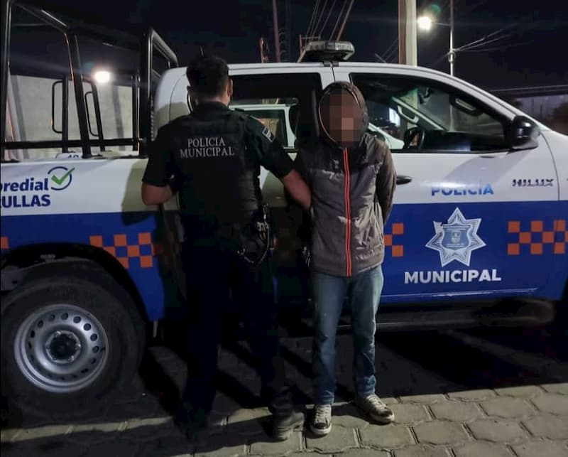 Roban auto a conductor de Didi, detienen a 2 en SJR