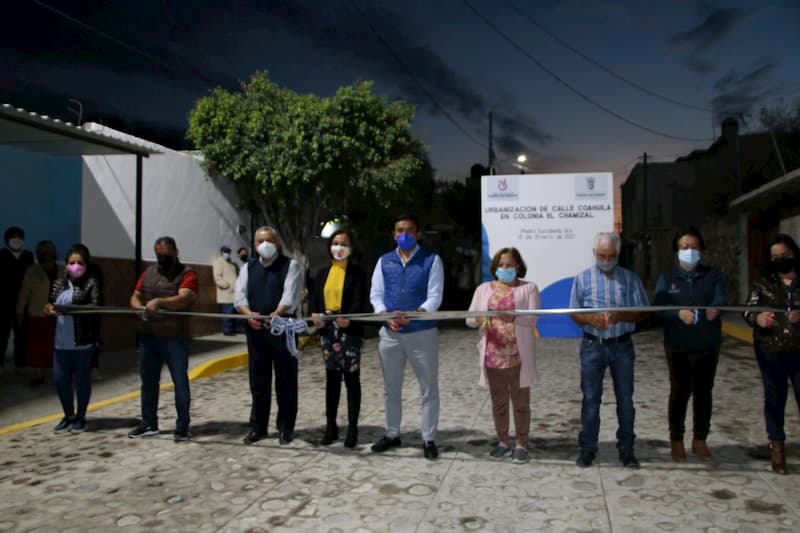 Continúa obra de mejoramiento en El Chamizal, Pedro Escobedo