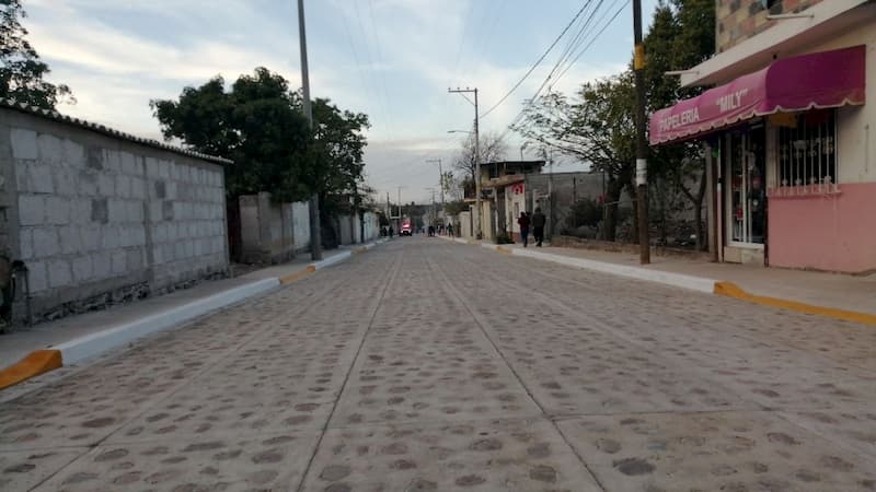 Mejoramiento urbano para Dolores de Ajuchitlancito, Pedro Escobedo