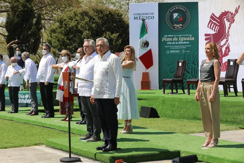 AMLO continuará con la busqueda de los 43 normalistas de Ayotzinapa