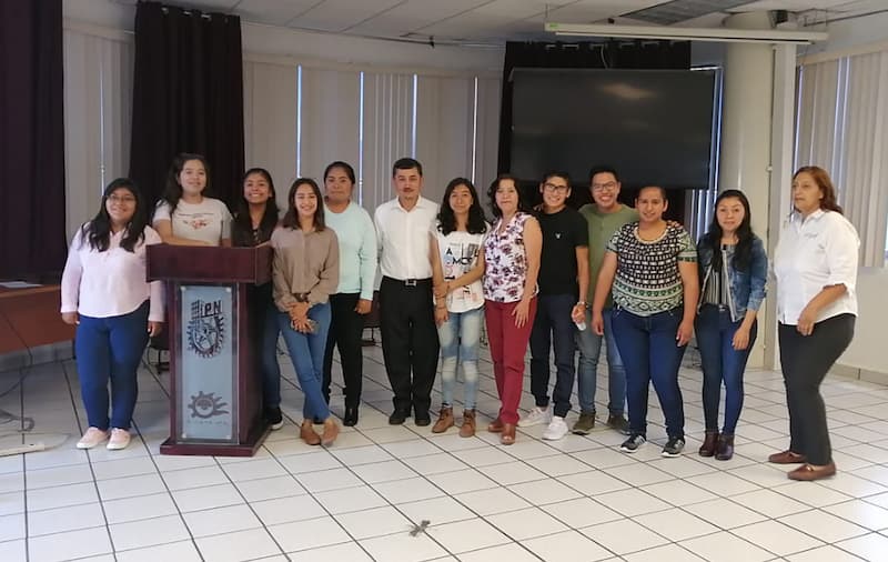 Desarrollan software alumnos de la UTSJR para peritos en informática