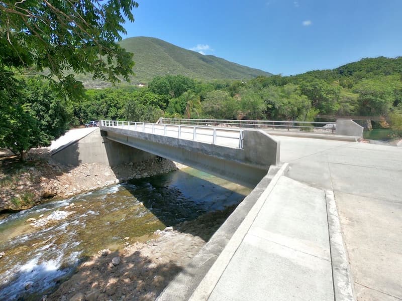 Querétaro cumple en materia de infraestructura para la Sierra Gorda