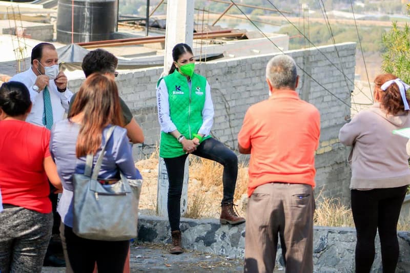 Katia Reséndiz vistó las colonias San José El Alto, Villaseñor y San Marcos, Qro