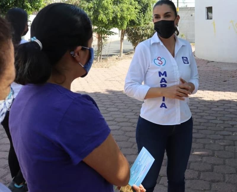 Marcia Solórzano Gallego se reúne con mujeres de colonias y comunidades, para escuchar sus inquietudes