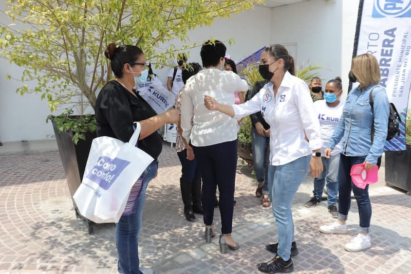 Marcia Solórzano presenta propuestas en favor de las mujeres