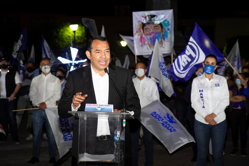 Roberto Cabrera pondrá adelante a San Juan del Río inicio de campaña (3)