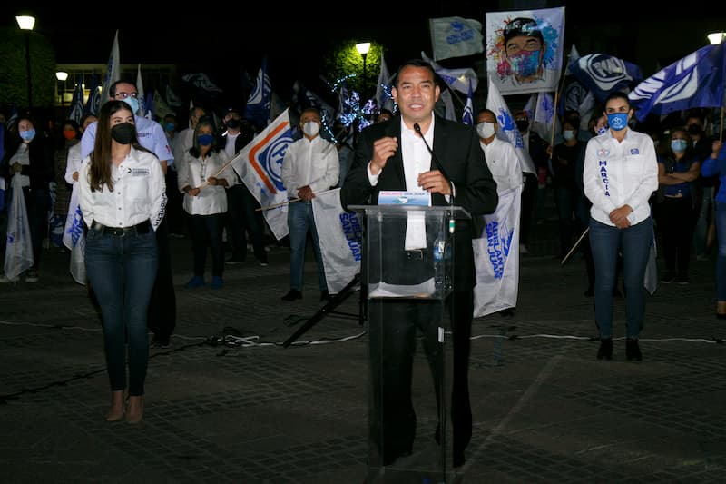 Roberto Cabrera pondrá adelante a San Juan del Río inicio de campaña (3)