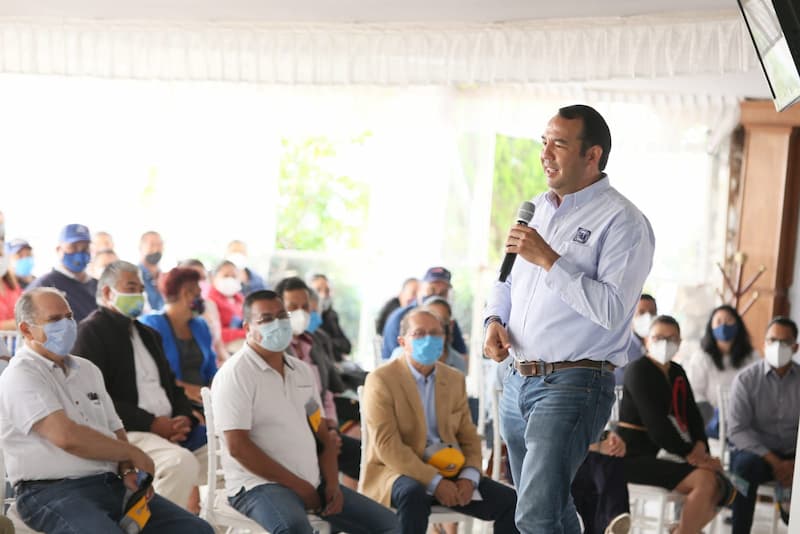 Roberto Cabrera comprometido con fortalecer la salud mental y emocional