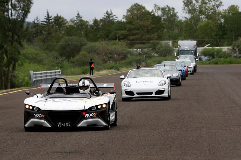 Francisco Domínguez inaugura ampliación de la pista de pruebas del CeNIT