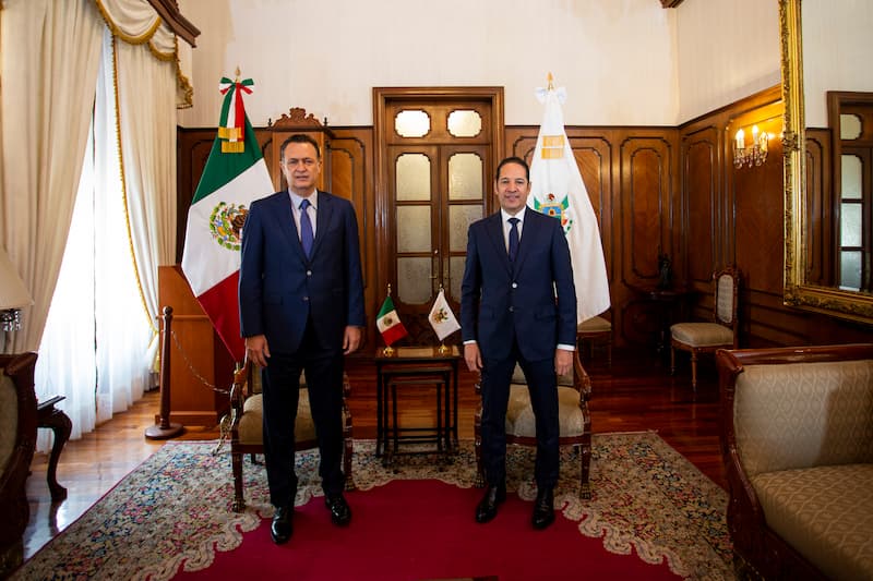 Francisco Domínguez recibe a Mauricio Kuri González, gobernador electo de Querétaro