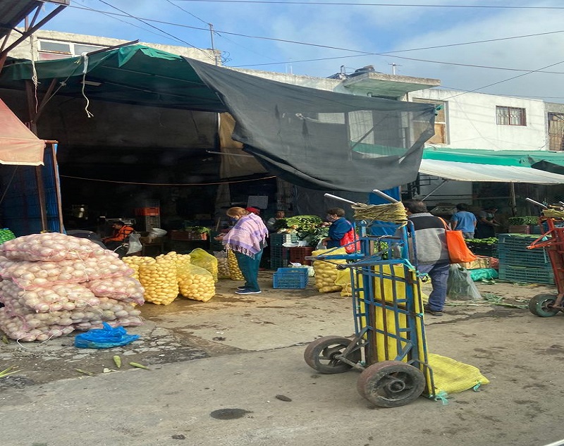 Realizan mesas de trabajo entre comerciantes de Central de Abastos y municipio de QRO