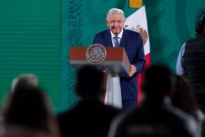 AMLO reconoció el esfuerzo conjunto para un regreso a clases seguro y voluntario 2