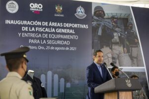 Francisco Domínguez entregó áreas deportivas y equipamiento a la Fiscalía General del estado de QRO 1