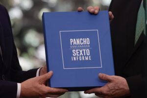Francisco Domínguez hizo entrega de su 6to informe de gobierno en Querétaro 5
