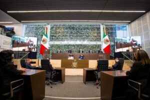 Francisco Domínguez hizo entrega de su 6to informe de gobierno en Querétaro 4