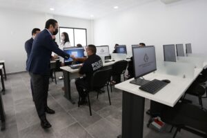 Francisco Domínguez inaugura nueva sede del Centro de Evaluación y Control de Confianza en QRO 3