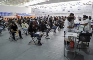 Jornada de Vacunación para Comunidad UAQ en Centro Universitario 1