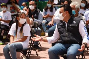 Luis Nava inaugura mural y cancha comunitaria con motivo del Día Internacional de la Juventud en QRO 2