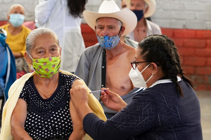 Brigada de vacunación aplica 7 mil dosis al día en San Juan del Río QRO