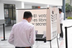 IEEQ promueve ‘VOTO MÓVIL’ en Universidad Anáhuac Querétaro