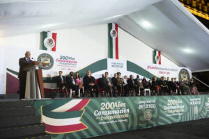 Reafirma AMLO principios de solidaridad y fraternidad en aniversario 200 de la Consumación de la Independencia