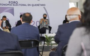 Rectora de la UAQ participó en Foro “25 años de Autonomía Electoral en Querétaro” 1