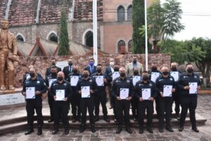 Se gradúa 2da generación de policías preventivos de Pedro Escobedo 1