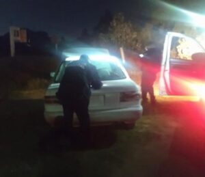 Recupera SSPM-SJR vehículo robado, en Puerta de Palmillas