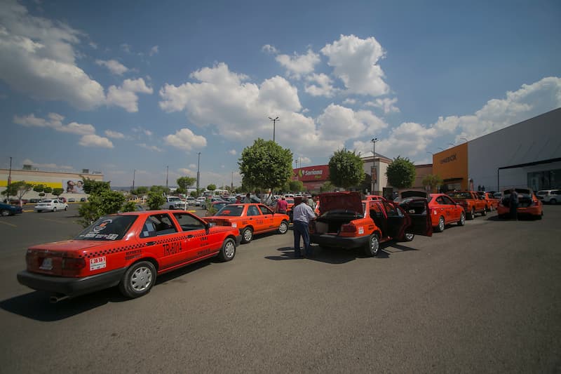 Mantienen capacitación a transportistas en San Juan del Río