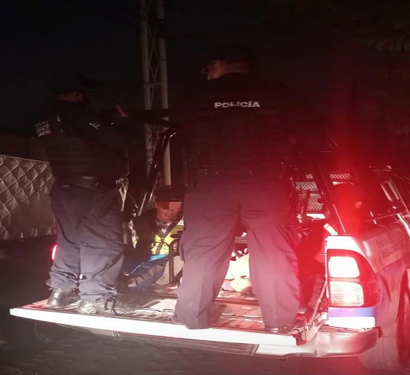 Policías frustran robo a casa habitación en Granjas Banthí, San Juan del Río