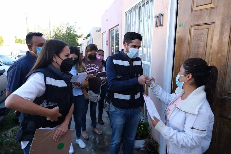 SEDESOQ inició con la entrega de apoyos en La Rueda, SJR